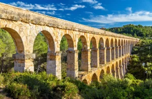 ¡Visita la Tarragona Romana — Hotel Akquaaa, Calafell
