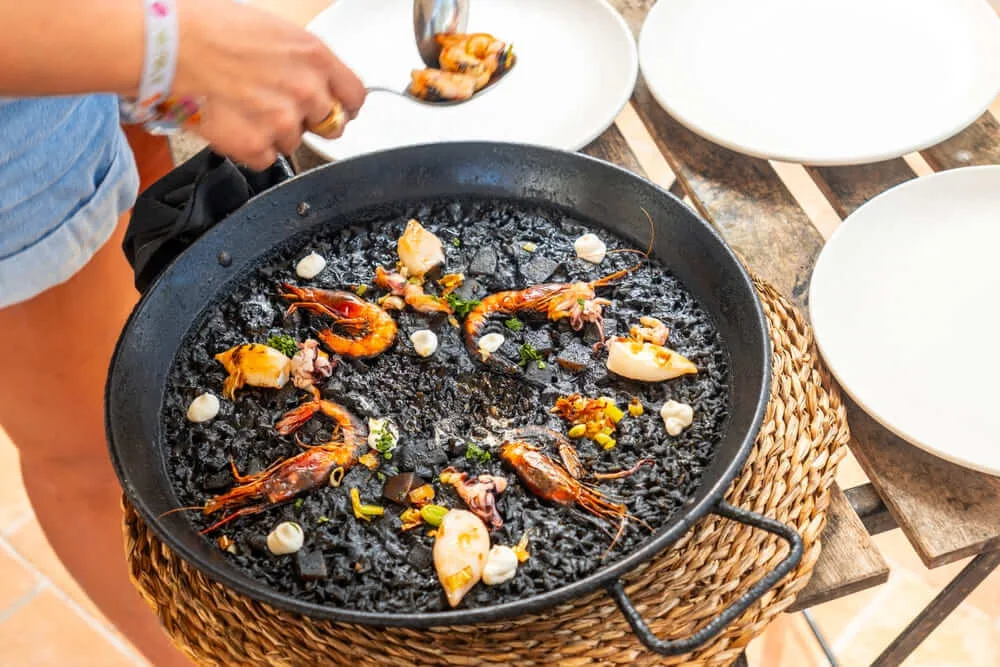 Disfruta de la primavera en Calafell — Hotel Akquaaa, Calafell