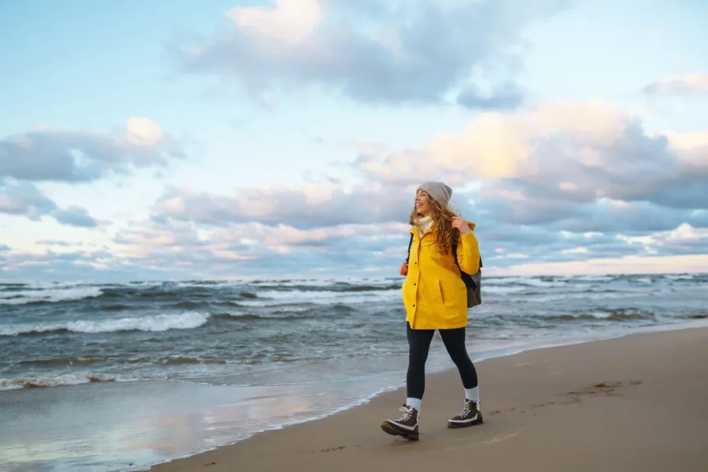 Por qué disfrutar junto al mar en épocas de frío — Hotel Akquaaa, Calafell